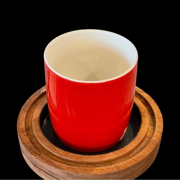 STARBUCKS 2021 Collectable Red 11 oz Ceramic Coffee Mug With Green Siren Logo - Picture 2 of 5